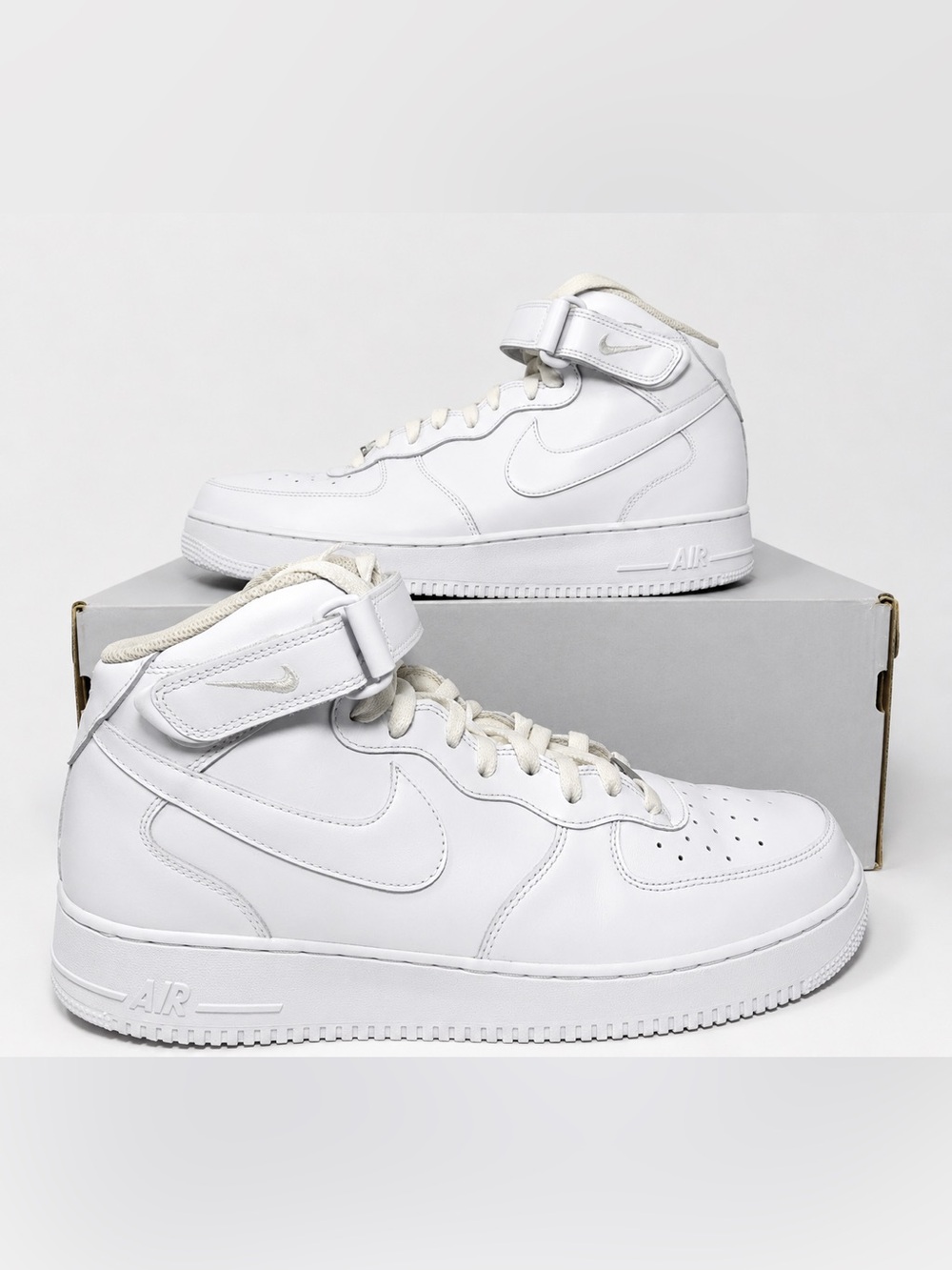 Nike Air Force 1 Mid ‘07 Triple White CW2289-111 Men’s Size 13